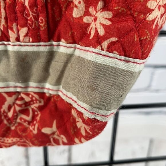 Gently used quilted bag  - Picture 4 of 6